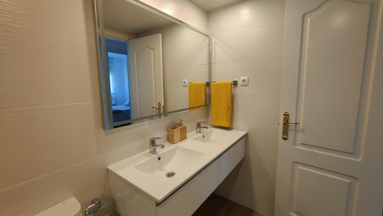 Luxury Apartment Bajondillo Beachfront Torremolinos Eksteriør billede