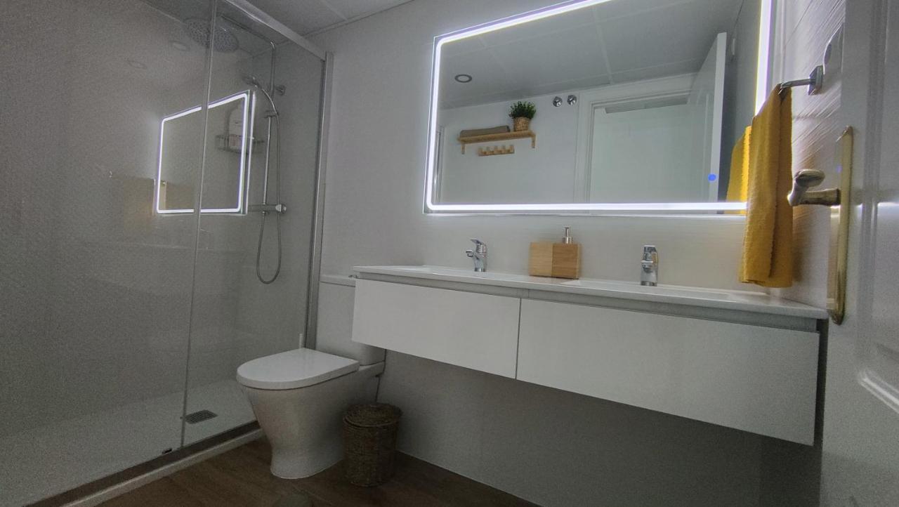 Luxury Apartment Bajondillo Beachfront Torremolinos Eksteriør billede