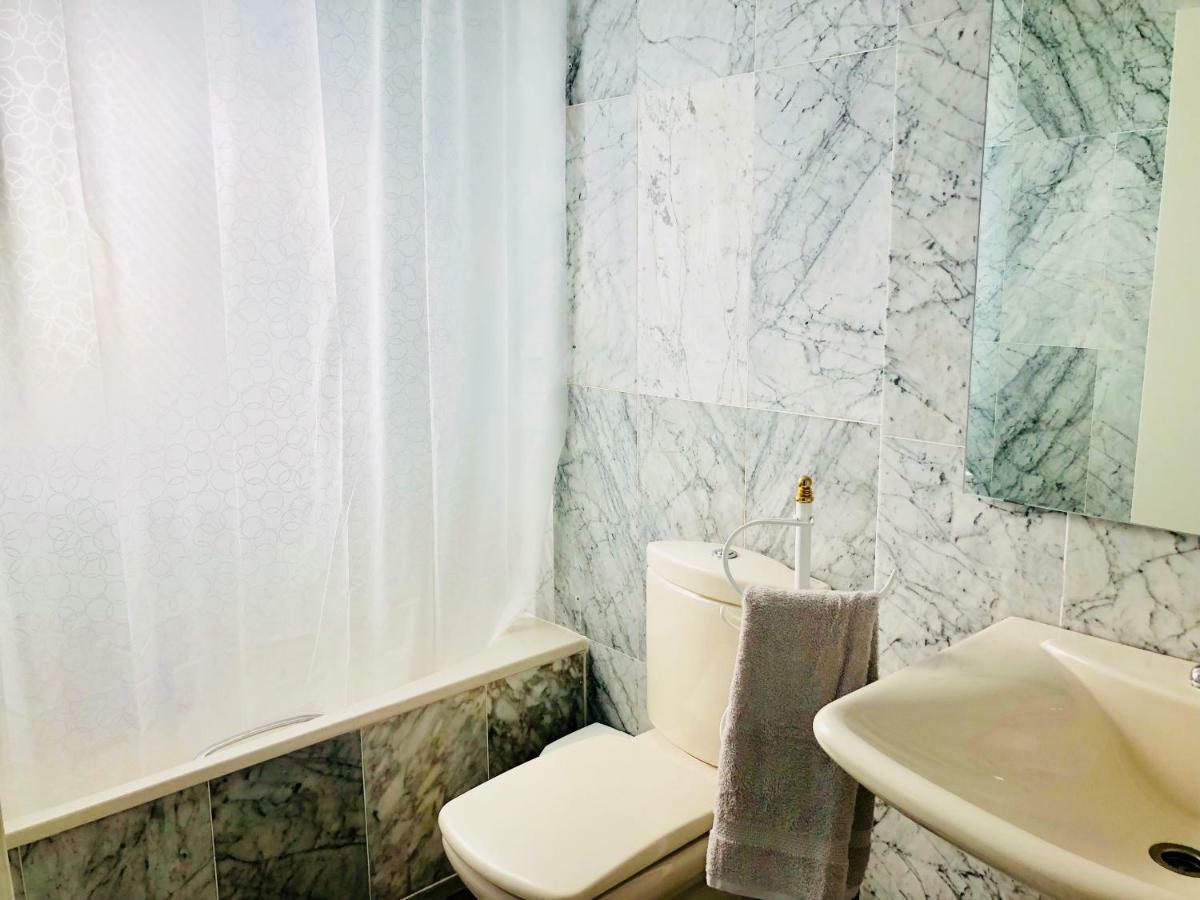 Luxury Apartment Bajondillo Beachfront Torremolinos Eksteriør billede