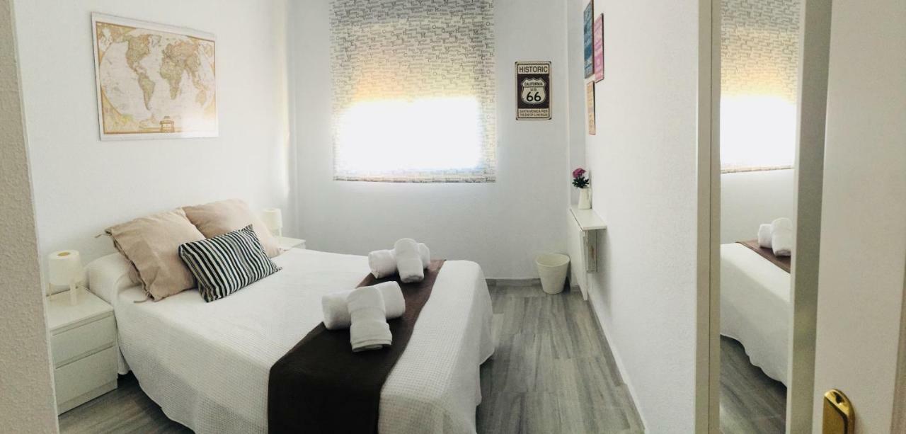 Luxury Apartment Bajondillo Beachfront Torremolinos Eksteriør billede